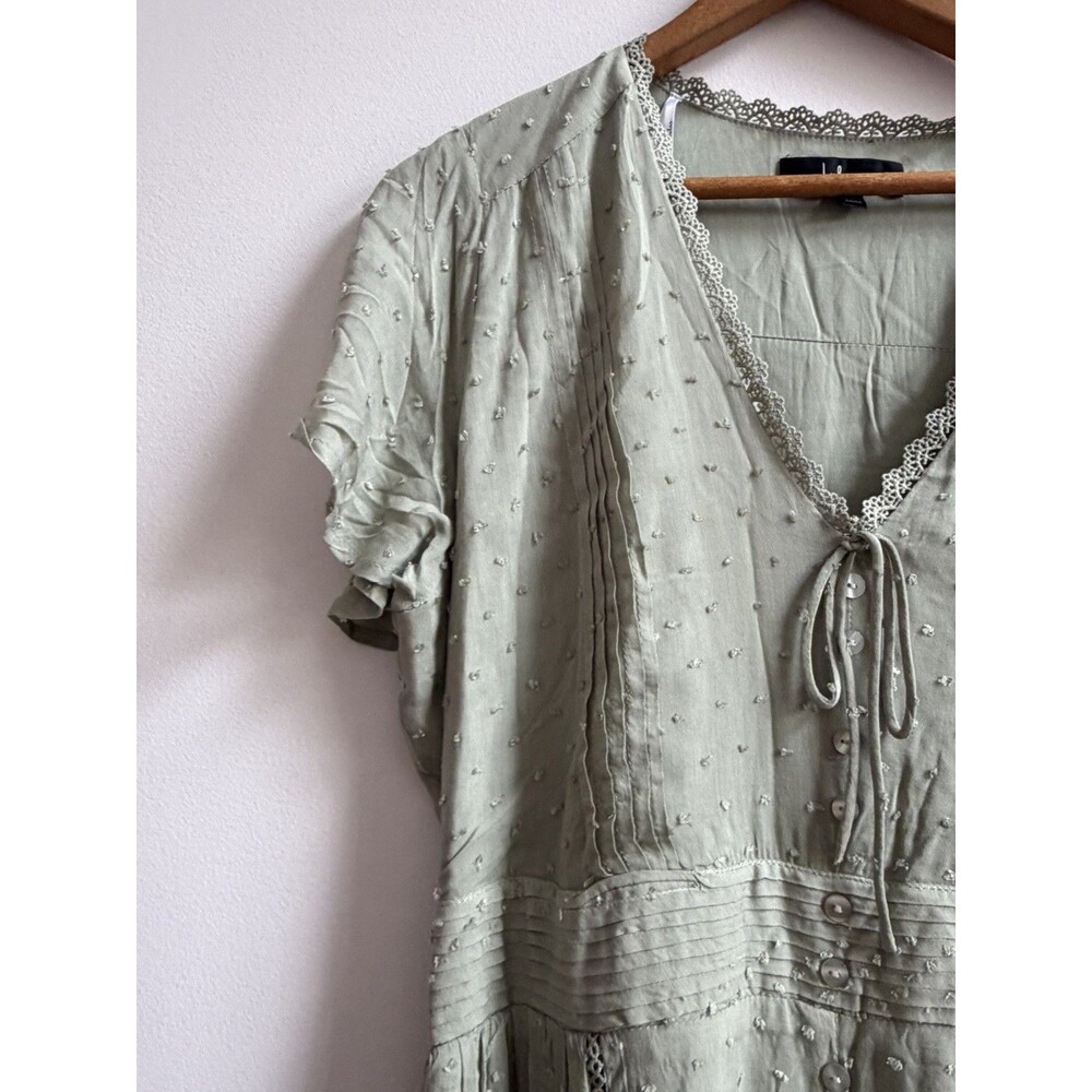 NWT Lulus Completely In Love Swiss Dot Button-Front Maxi Dress Sage Green Sz m - Picture 7 of 12